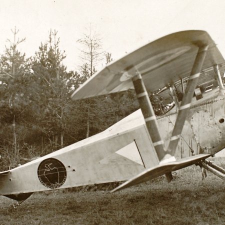 142 Captured Nieuport 1834