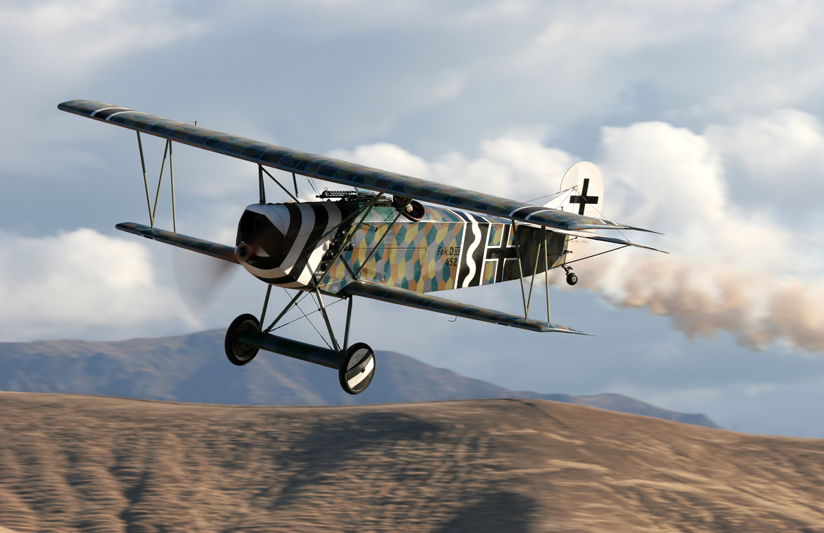 a-brief-history-of-the-albatros-d-v-the-vintage-aviator