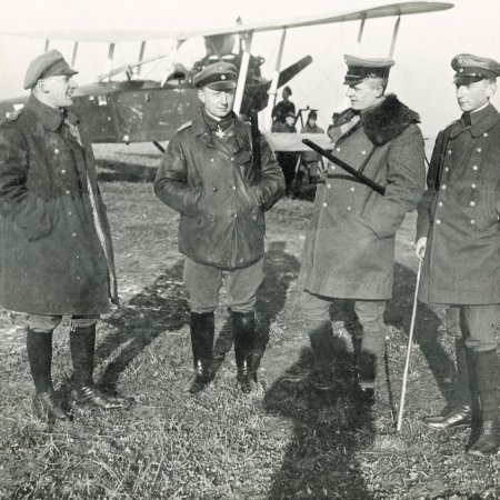 050 German Officers With Rumpler